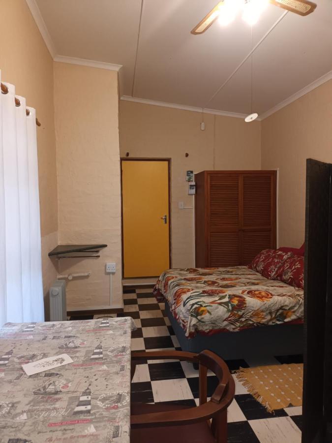 Peaceful 1-Bedroom Granny Flat In Sunnyside Grahamstown Exterior foto